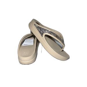 Crocs Women's Sloane Gold Glitter Flip Flop Wedge Tan Sandals Size 8 NWT